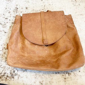 Able Tirhas Full Size Genuine Leather Backpack (FLAWED)